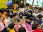 1120729社區共讀站活動-讀萬卷書行萬里路3:LINE_ALBUM_20230729社區共讀站活動（手工鞋製作）_230729_35