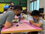 1120729社區共讀站活動-讀萬卷書行萬里路3:LINE_ALBUM_20230729社區共讀站活動（手工鞋製作）_230729_42
